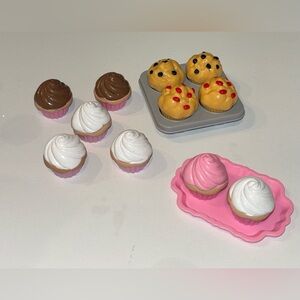 Our Generation Colorful Play Cupcake Set